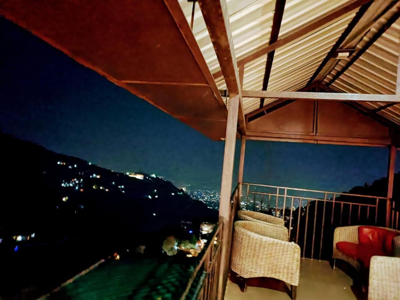 King Castle Mcleodganj-Centrally Heated And Air Cooled- Near Mall Road - Free Parking Dharamsala Exteriér fotografie
