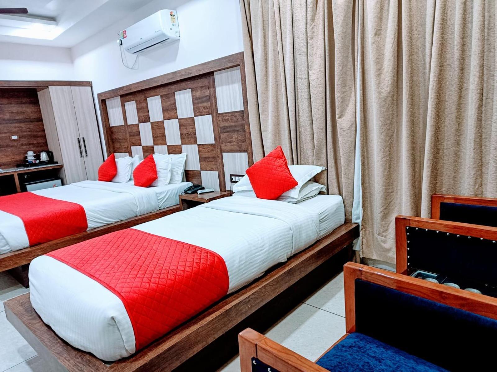 King Castle Mcleodganj-Centrally Heated And Air Cooled- Near Mall Road - Free Parking Dharamsala Exteriér fotografie