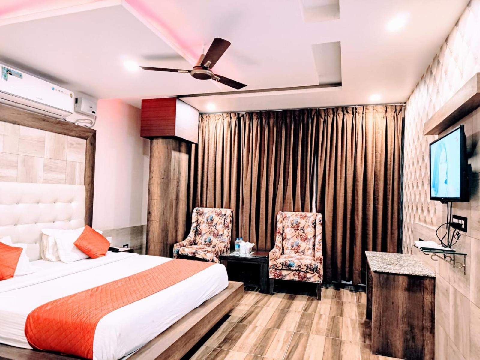 King Castle Mcleodganj-Centrally Heated And Air Cooled- Near Mall Road - Free Parking Dharamsala Exteriér fotografie
