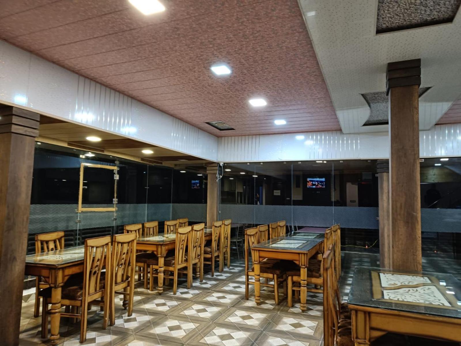 King Castle Mcleodganj-Centrally Heated And Air Cooled- Near Mall Road - Free Parking Dharamsala Exteriér fotografie