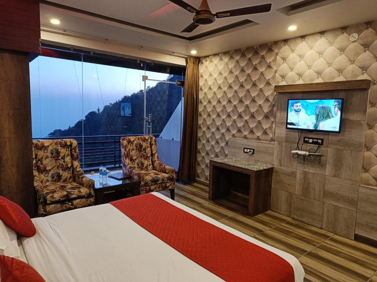 King Castle Mcleodganj-Centrally Heated And Air Cooled- Near Mall Road - Free Parking Dharamsala Exteriér fotografie