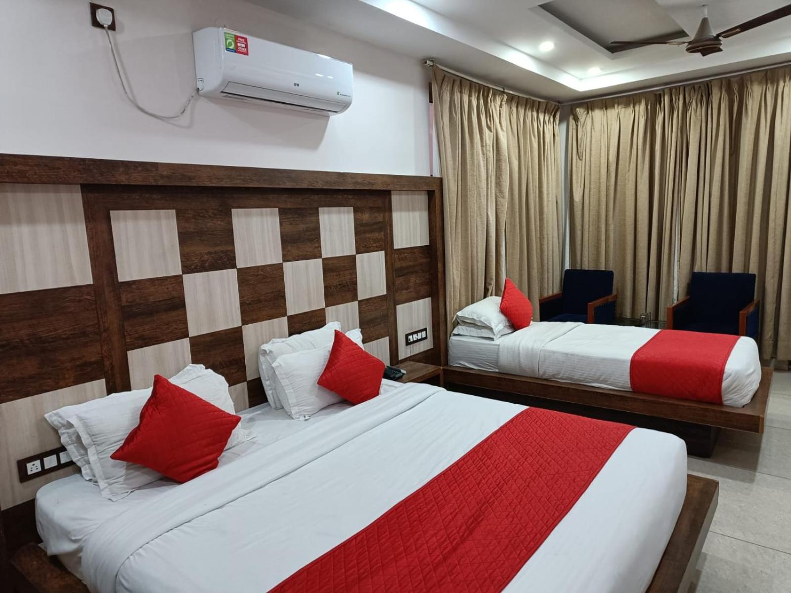 King Castle Mcleodganj-Centrally Heated And Air Cooled- Near Mall Road - Free Parking Dharamsala Exteriér fotografie