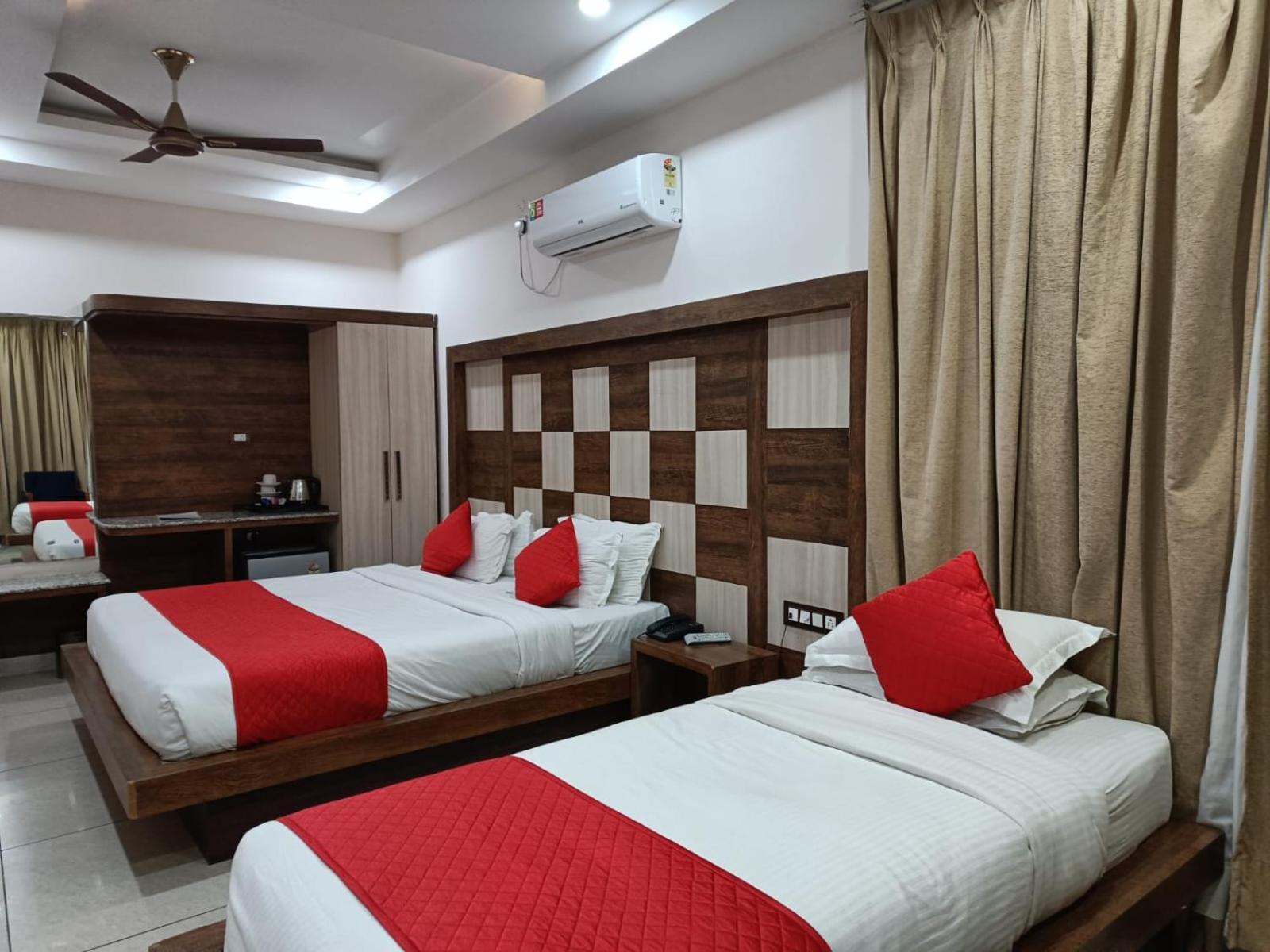 King Castle Mcleodganj-Centrally Heated And Air Cooled- Near Mall Road - Free Parking Dharamsala Exteriér fotografie